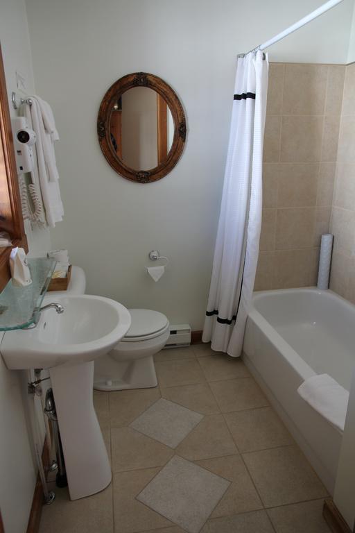 Petit-Saguenay B&B Les Deux Pignons מראה חיצוני תמונה