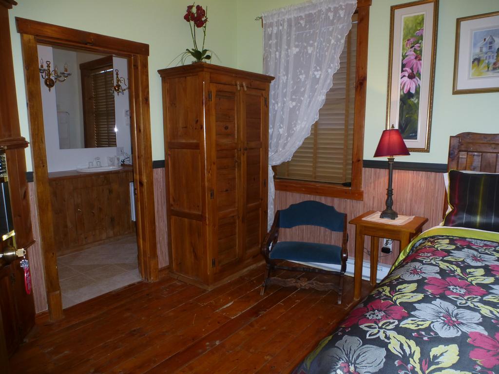 Petit-Saguenay B&B Les Deux Pignons מראה חיצוני תמונה