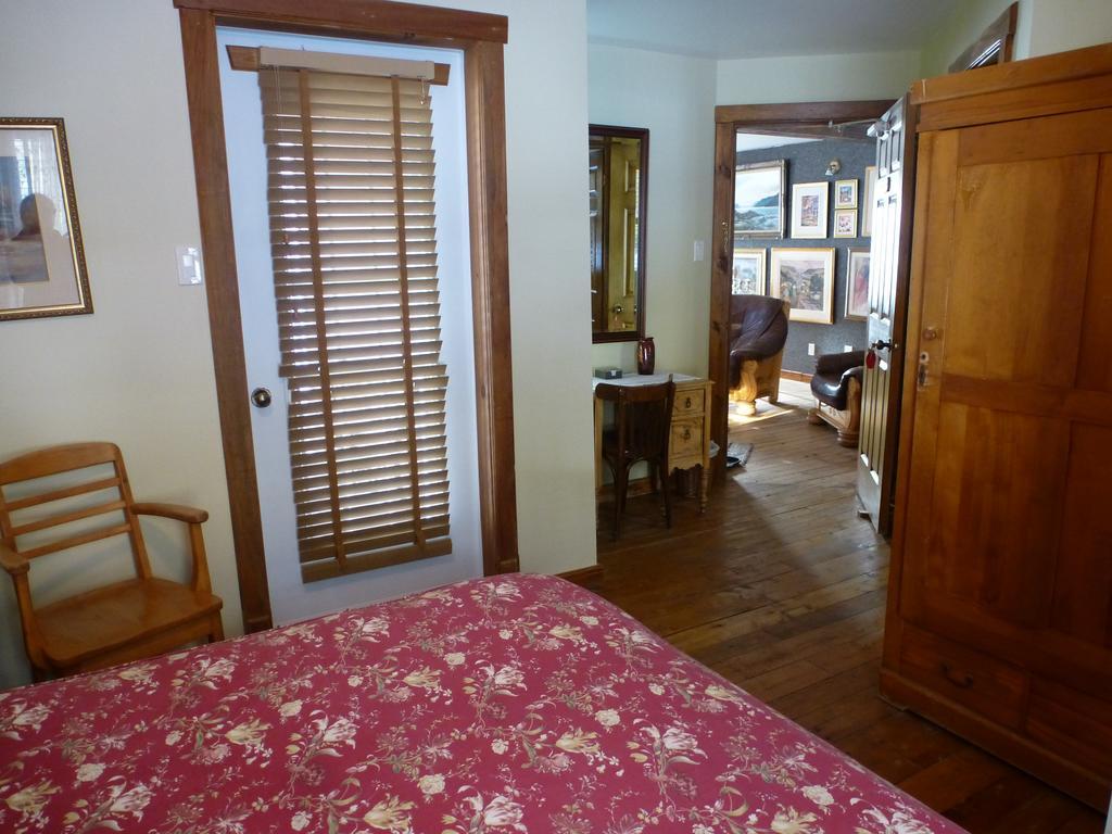 Petit-Saguenay B&B Les Deux Pignons מראה חיצוני תמונה