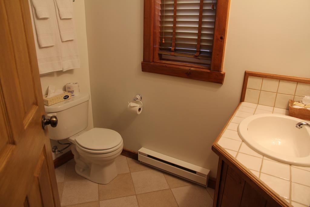 Petit-Saguenay B&B Les Deux Pignons מראה חיצוני תמונה
