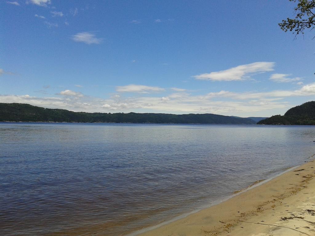 Petit-Saguenay B&B Les Deux Pignons מראה חיצוני תמונה